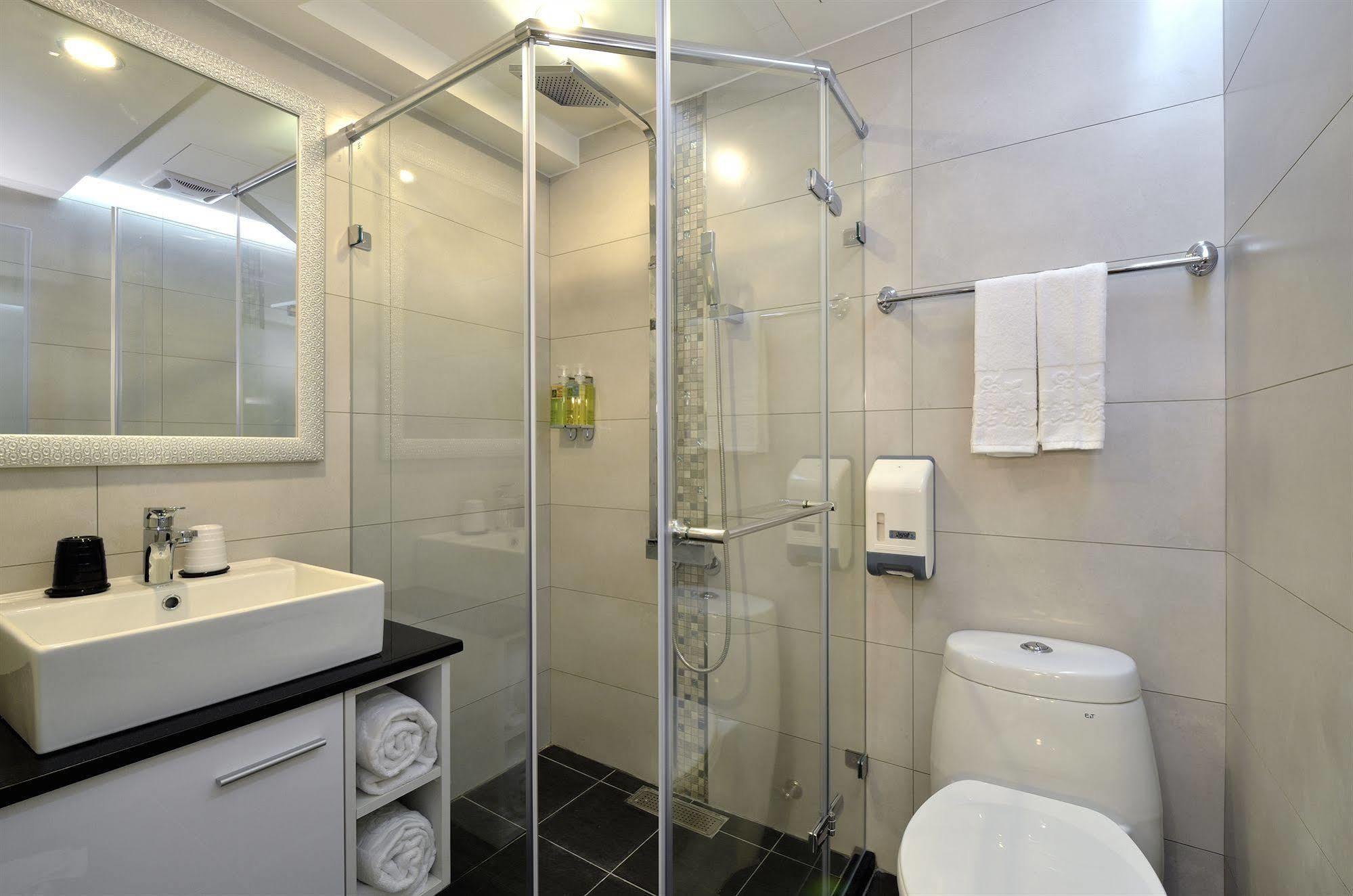 New Stay Inn II - Nanxi Taipei Esterno foto