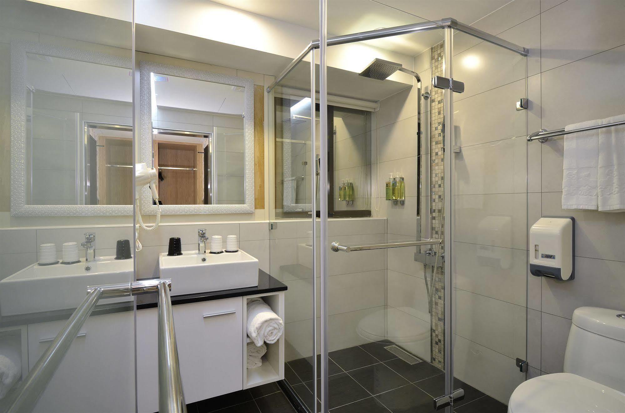 New Stay Inn II - Nanxi Taipei Esterno foto